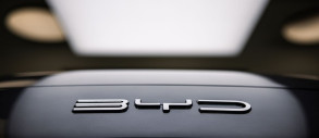 Новий BYD Hybrid може без зупинок проїхати понад 2000 кілометрів