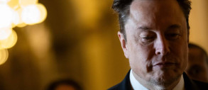 Топменеджери масово звільняються з Tesla та xAI через вигорання та політичну діяльність Маска