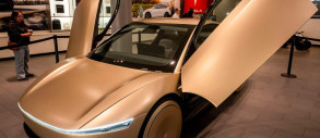 Колишній президент Tesla розкриває секрет масштабування компанії