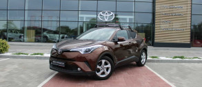 Огляд на склад авто з пробігом від Toyota